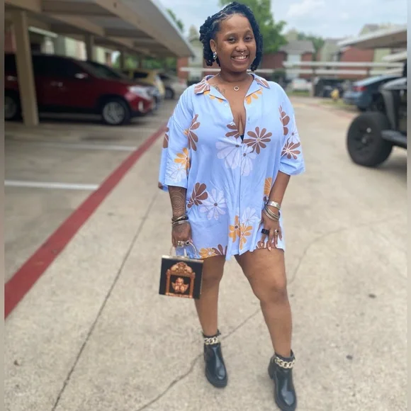 🚨 LIKE TO BE NOTIFIED FOR LIVE SHOWS! 🚨 - Picture 7 of 13